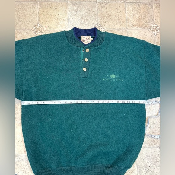 Men’s VTG Kelly Green Woolrich 3/4 Button Top Pullover Sweater Size Large - Picture 5 of 11